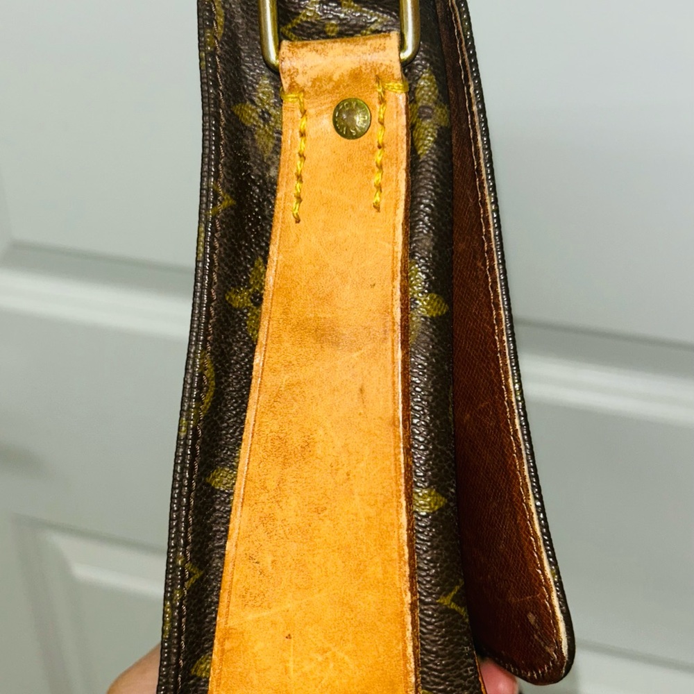 Vintage Louis Vuitton Monogram Crossbody Bag - Picture 8 of 12